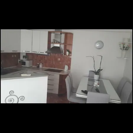 Appartement Apartman Tina